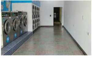 桃園洗衣店磨石子地磚打蠟後_恢復潔淨